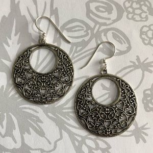 Vintage style simple silver medallion earrings